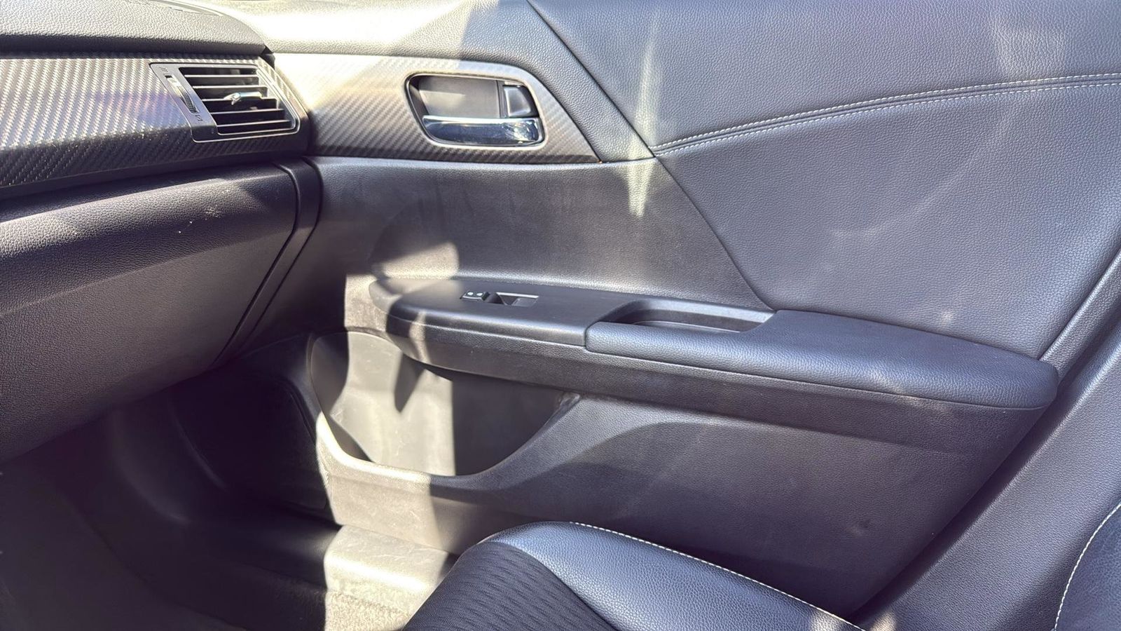 Used Car 2017 Honda Accord  Sport For Sale Under $20,000 In Austin, Texas