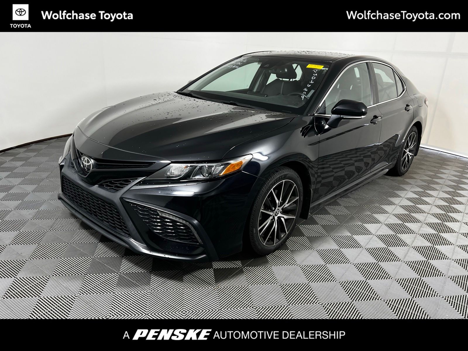 Thumbnail: 2023 Toyota Camry - 1