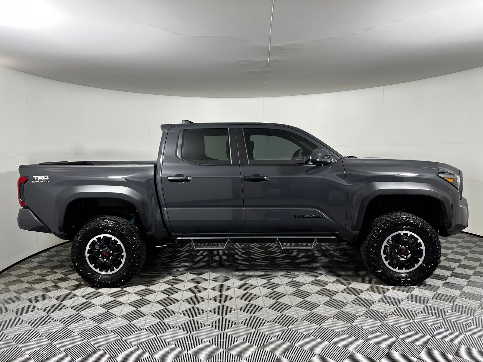 Thumbnail: 2025 Toyota Tacoma - 4