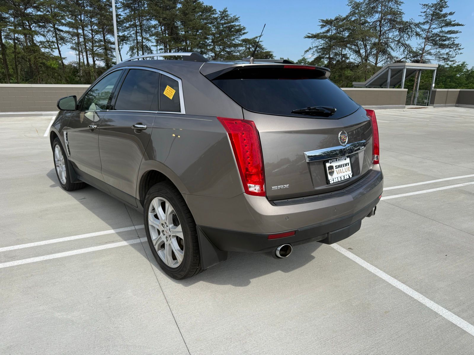 View vehicle photo 6