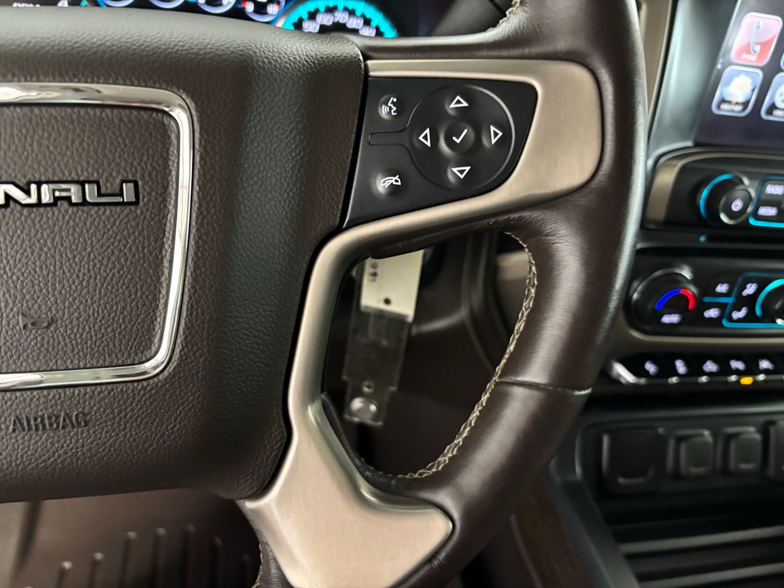 Used Car 2017 Gmc Sierra 1500  Denali For Sale Under $30,000 In Austin, Texas