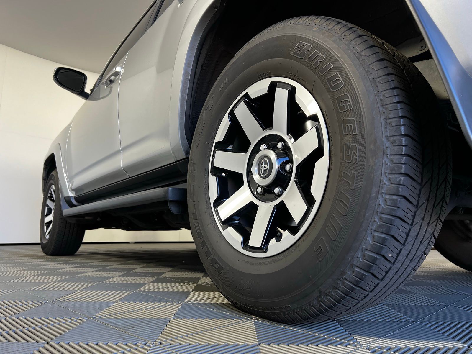 Thumbnail: 2024 Toyota 4Runner - 9
