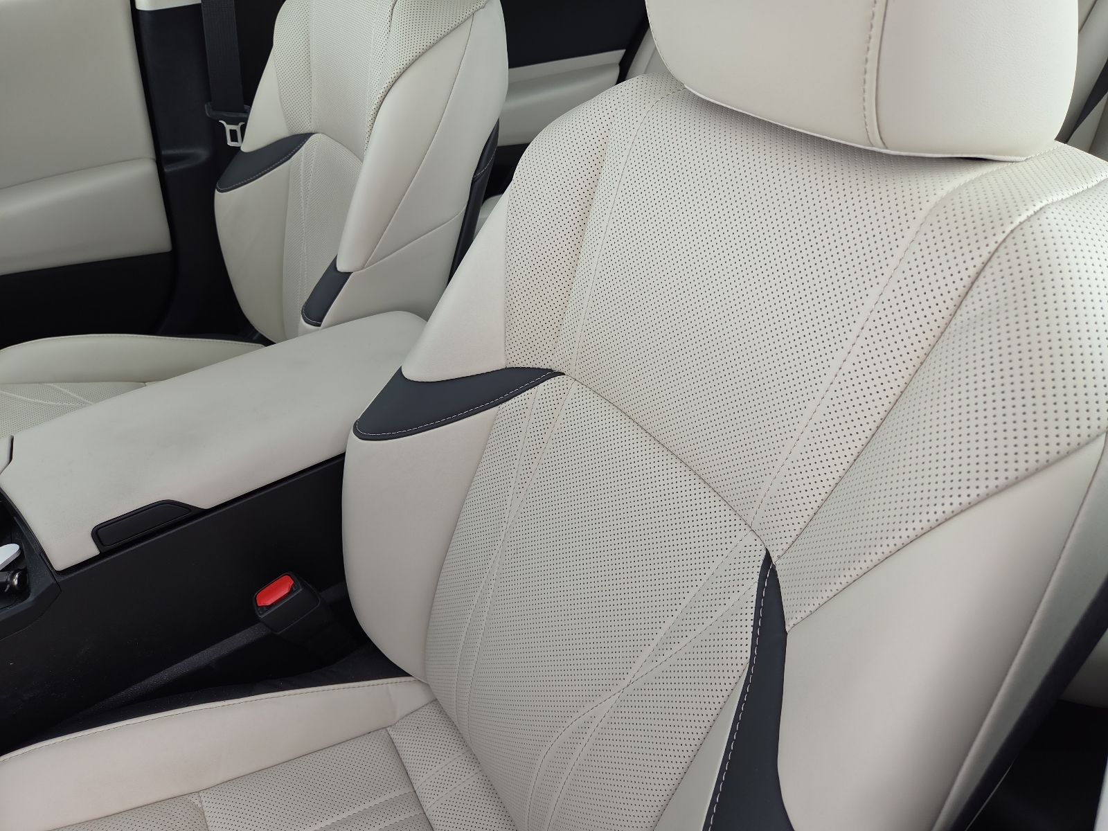 used 2025 Lexus ES car, priced at $47,950