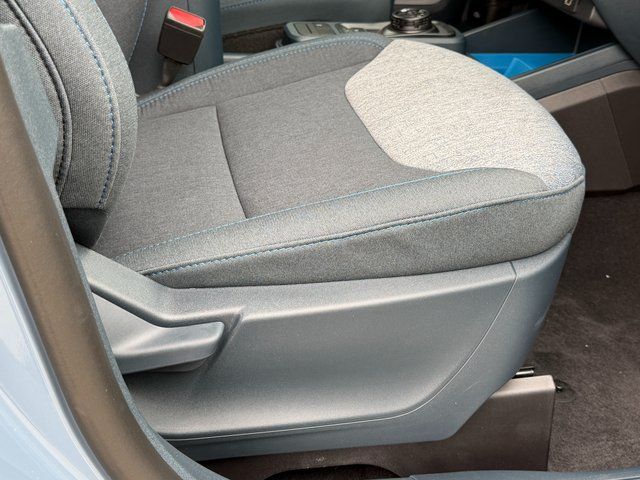 New 2026 Azure Gray Metallic Tri-Coat Ford XLT image 10