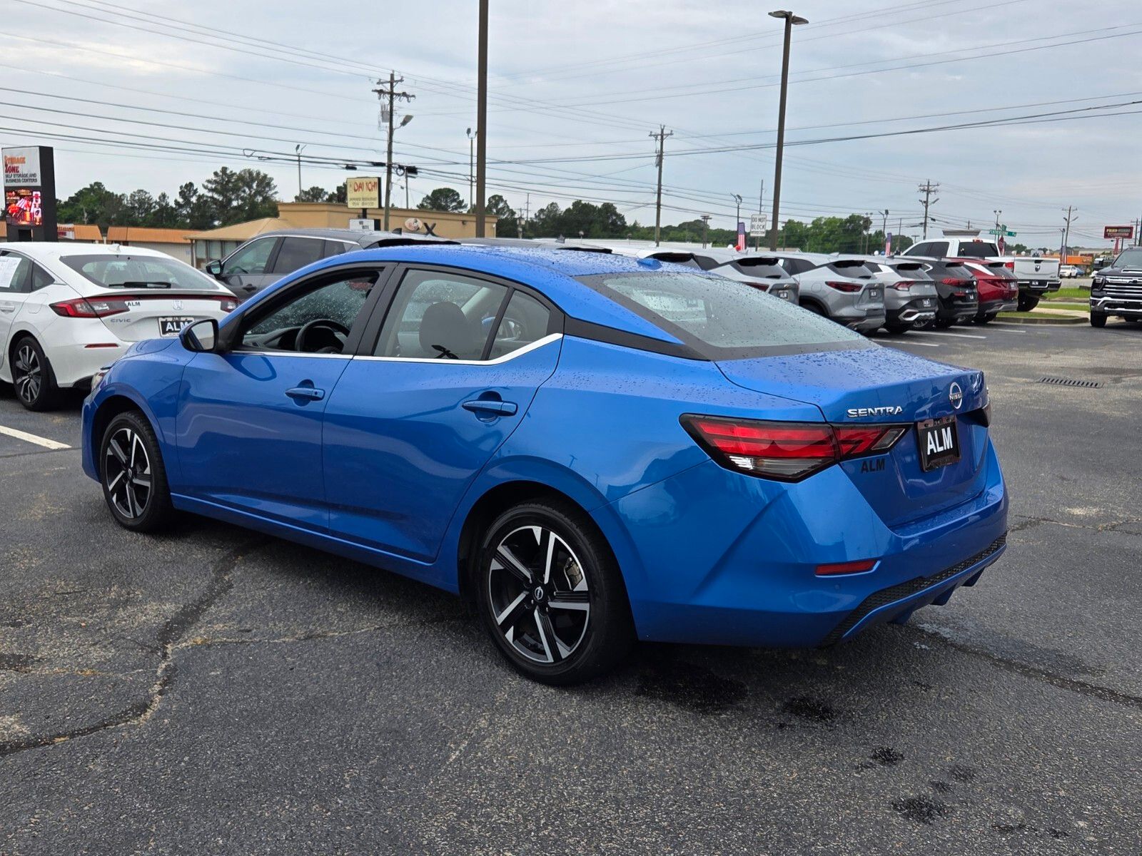 Used 2024 Blue Nissan SV image 9