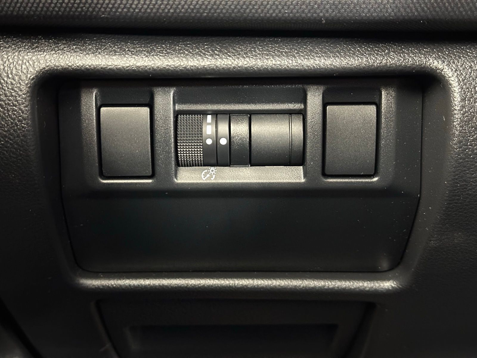 2025 Subaru Forester Premium - Photo 21
