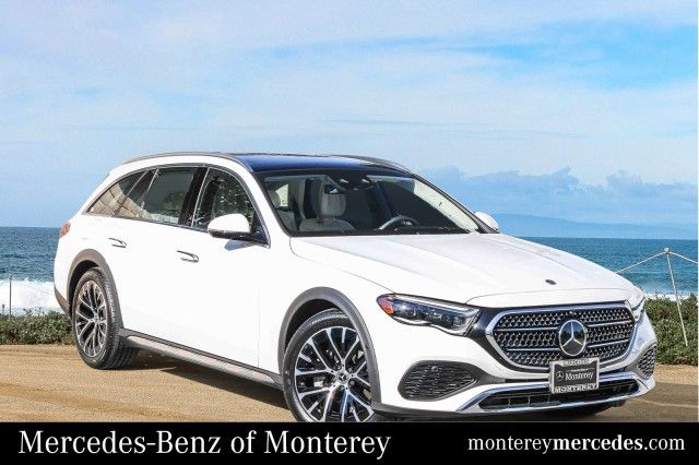 2025 Mercedes-Benz E-Class E450 All-Terrain's photo