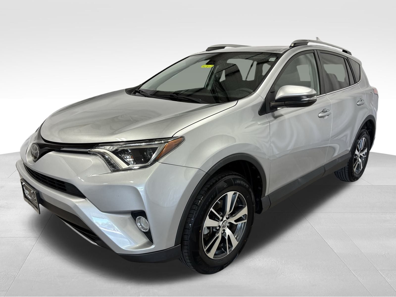 Used Car 2018 Toyota Rav4  For Sale Under $20,000 In Austin, Texas