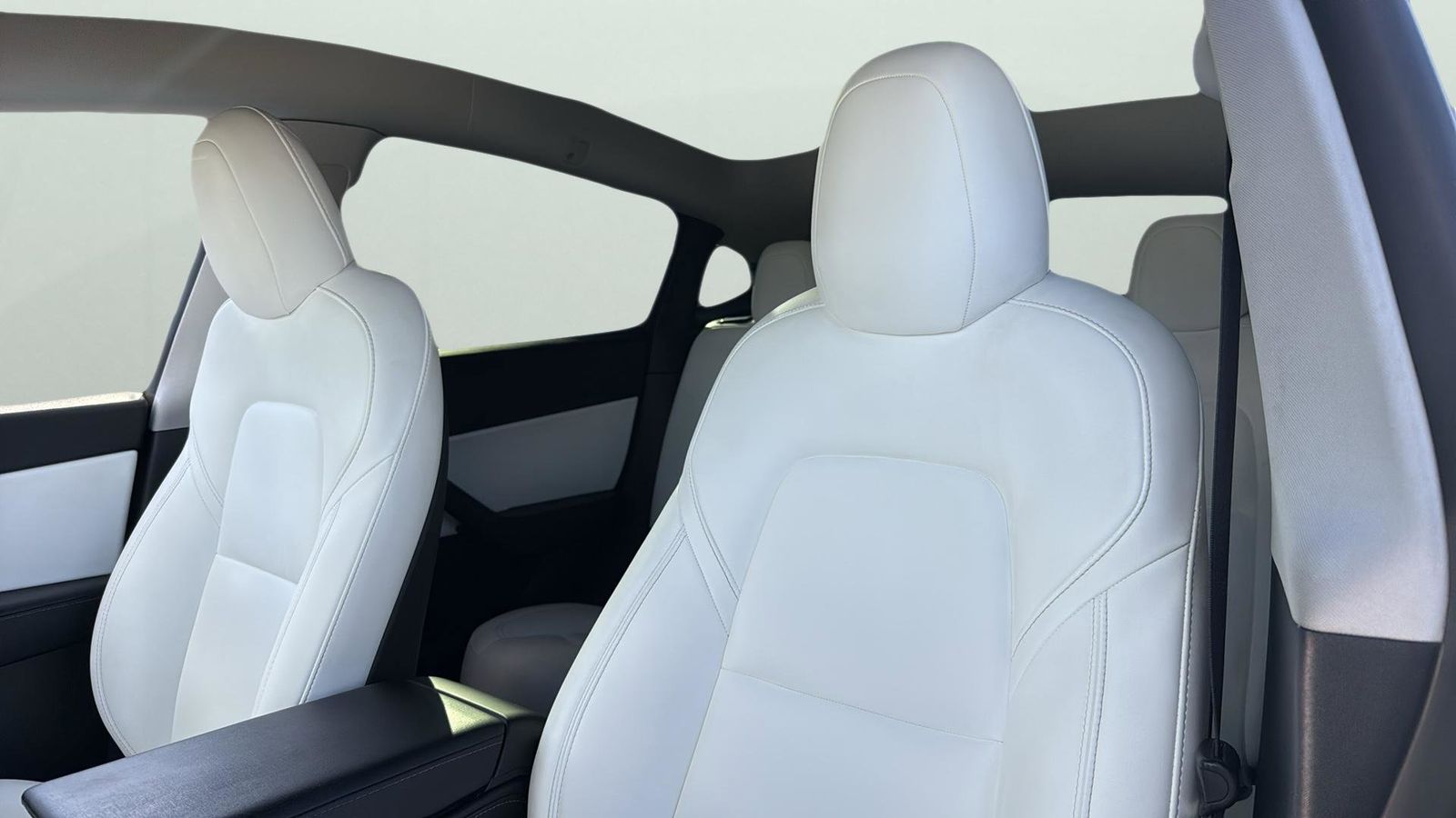 Used Car 2021 Tesla Model Y  Long Range For Sale Under $30,000 In Austin, Texas