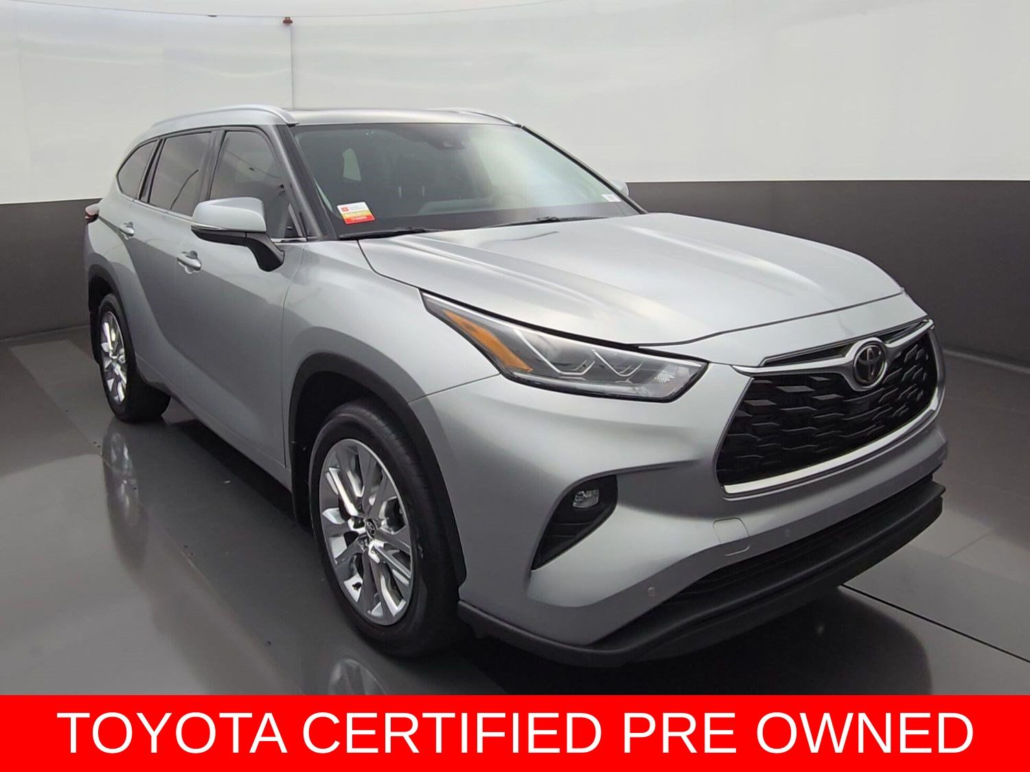 Celestial Silver Metallic 2025 Toyota Highlander SUV / Crossover All-Wheel Drive 8-Speed Automatic