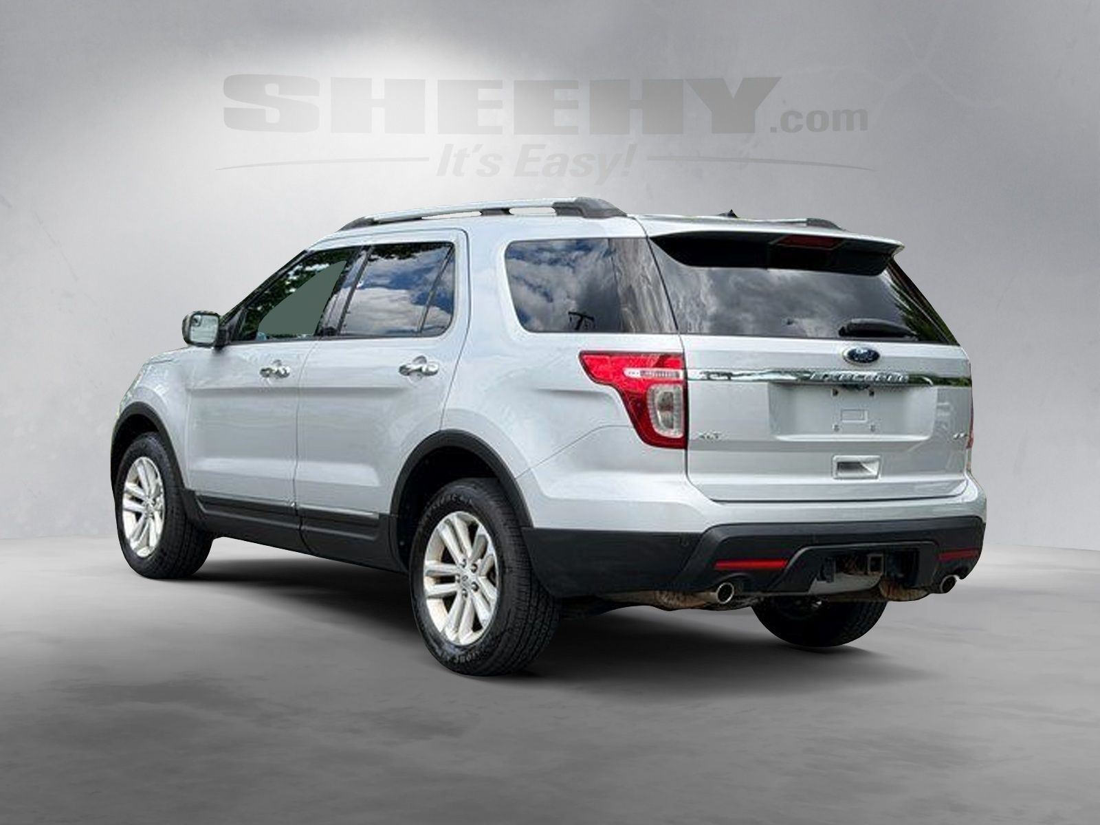 Used 2014 Silver Ford XLT image 13