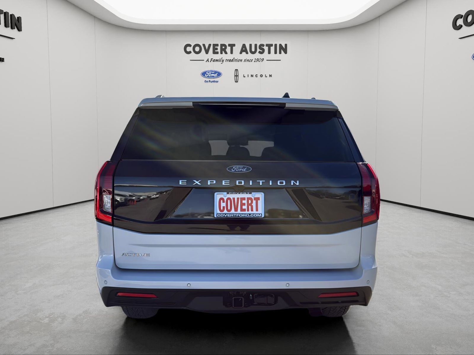 Used Car 2025 Ford Expedition  Active For Sale Under $70,000 In Austin, Texas