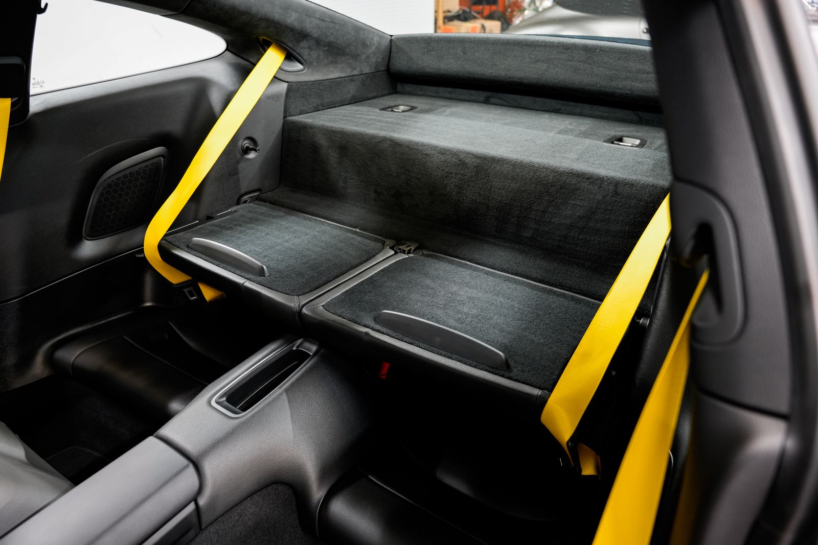 2014 Porsche 911 Carrera 4 — photo 19
