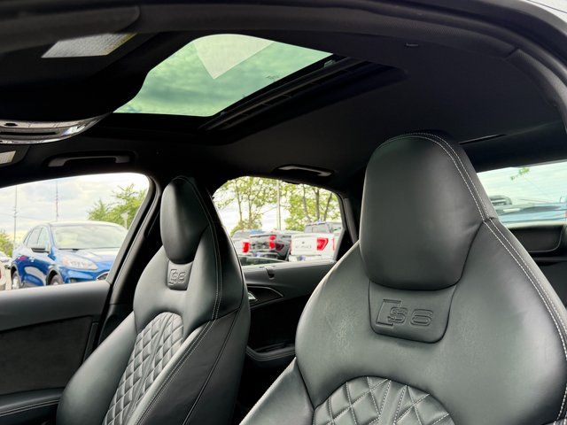 Used 2017 Black Audi 4.0T Prestige image 11