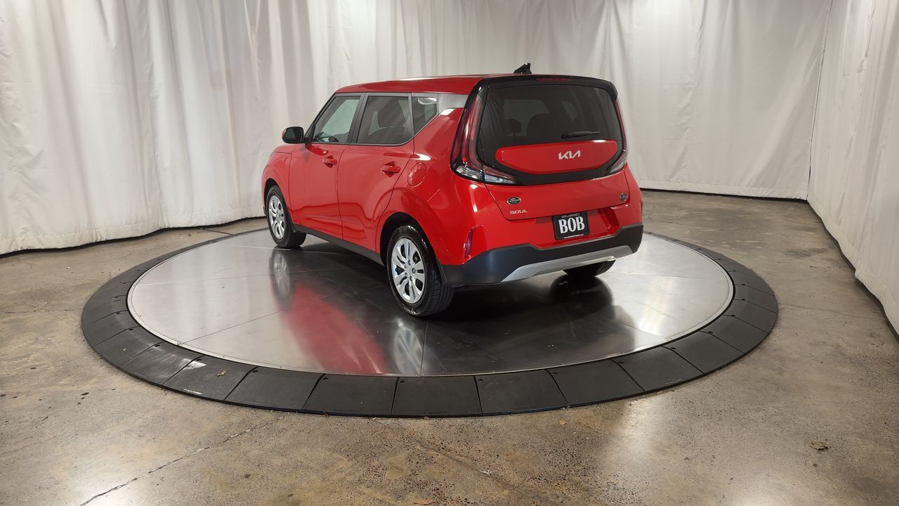 2023 Kia Soul LX photo 9