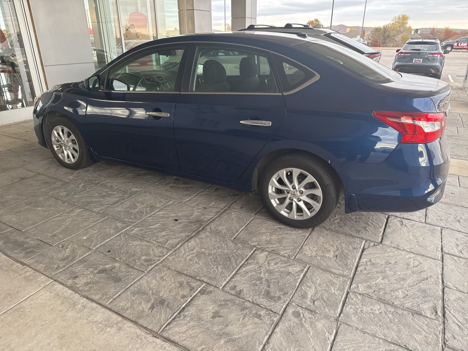 2018 Nissan Sentra SV 6