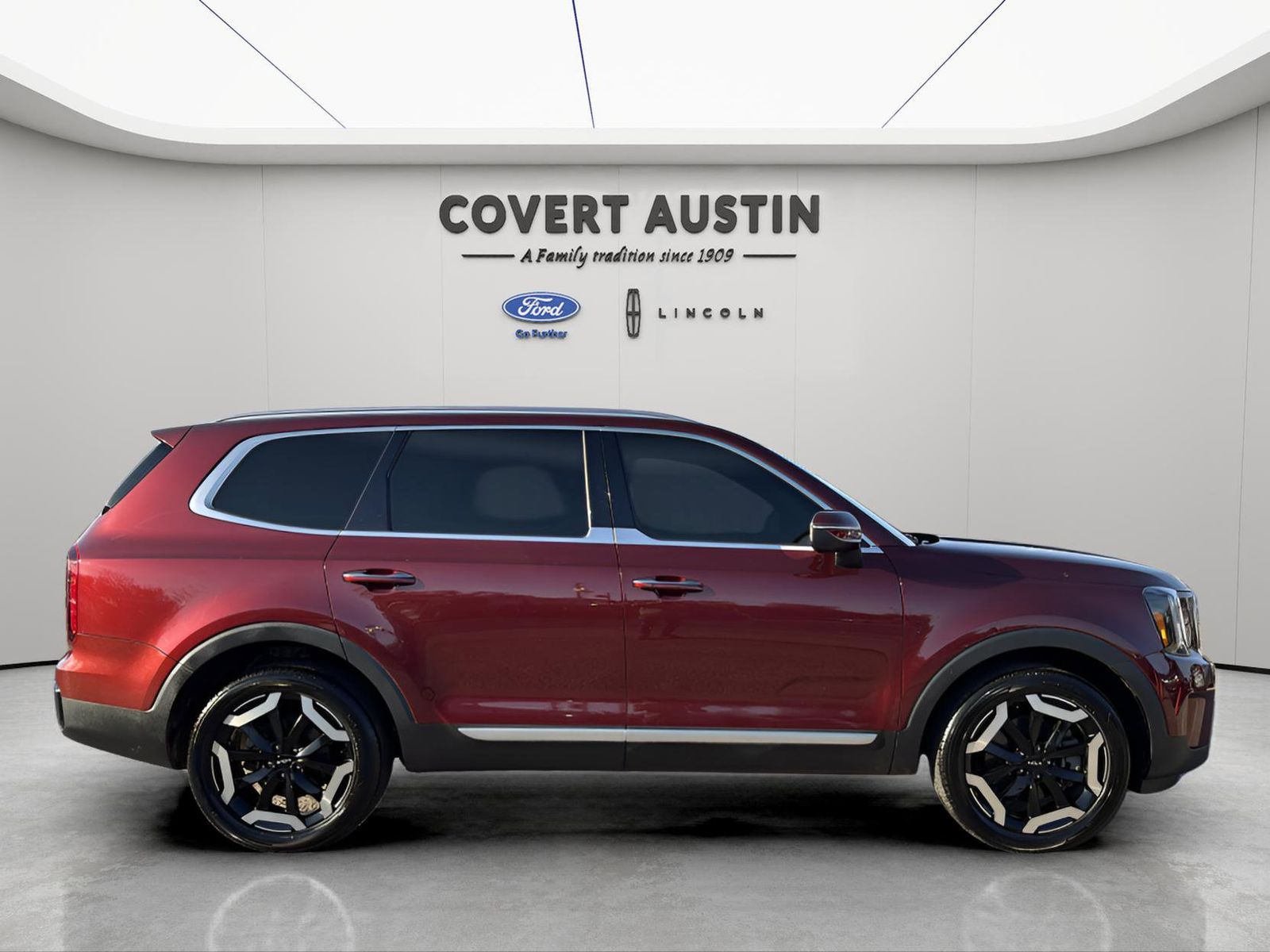 Used Car 2023 Kia Telluride  S For Sale Under $35,000 In Austin, Texas