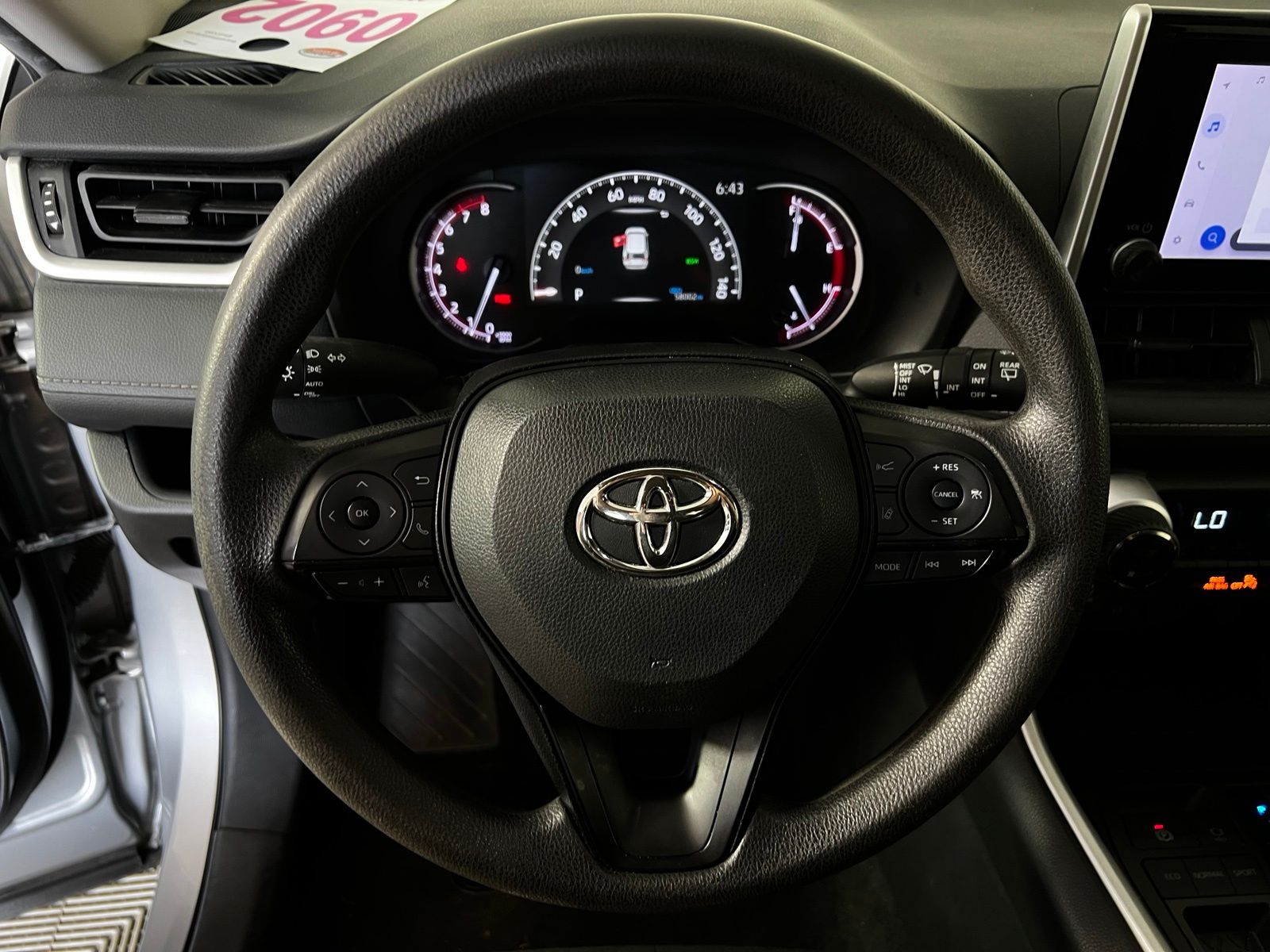 Thumbnail: 2024 Toyota RAV4 - 9
