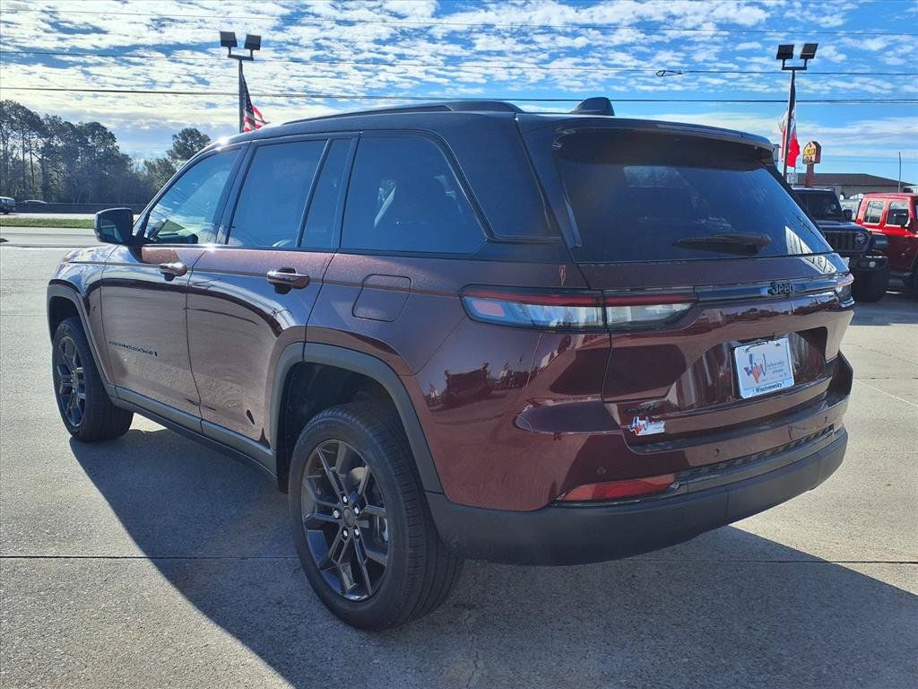 2025 Jeep Grand Cherokee Limited - 3