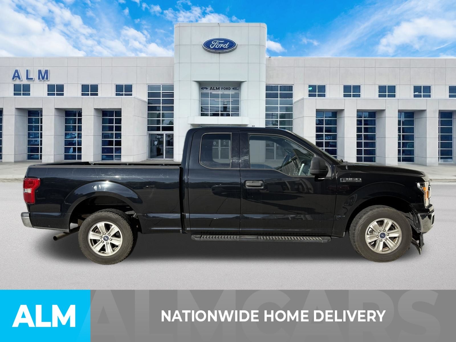 Used 2018 Black Ford XLT image 4