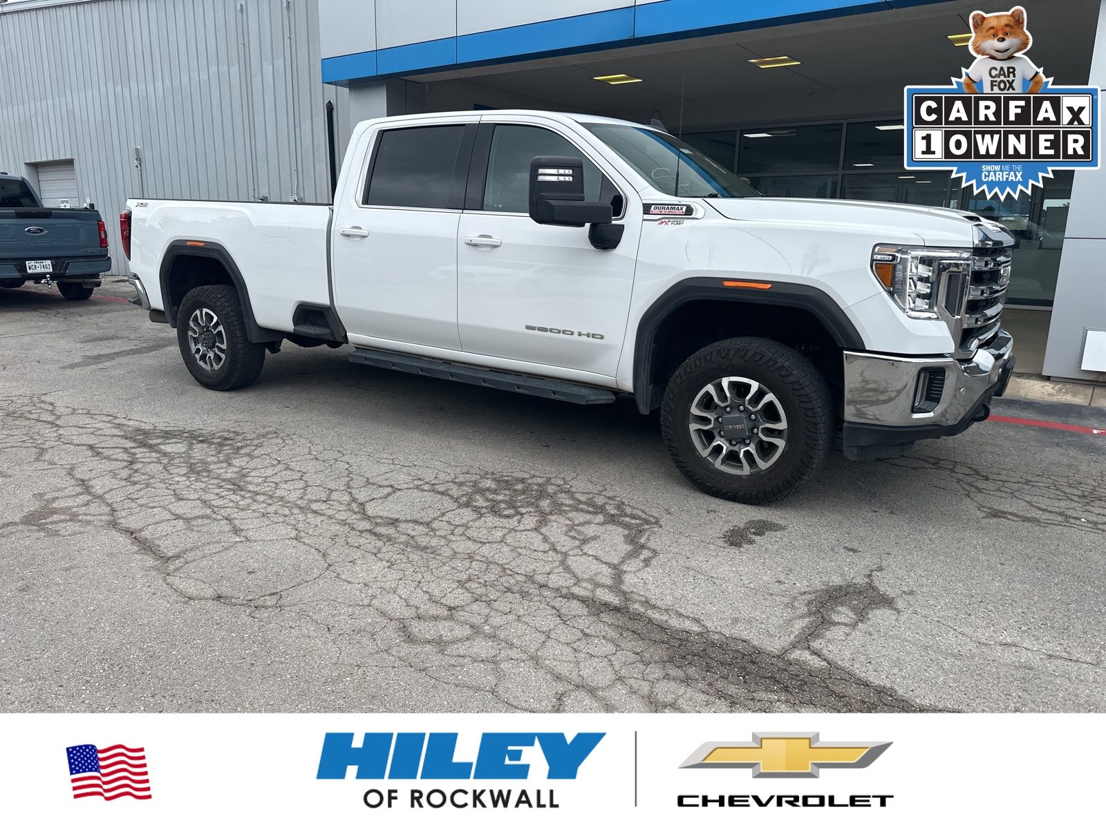 Summit White 2023 GMC Sierra 3500HD SLE Crew Cab 4WD Pickup Truck Four-Wheel Drive Automatic