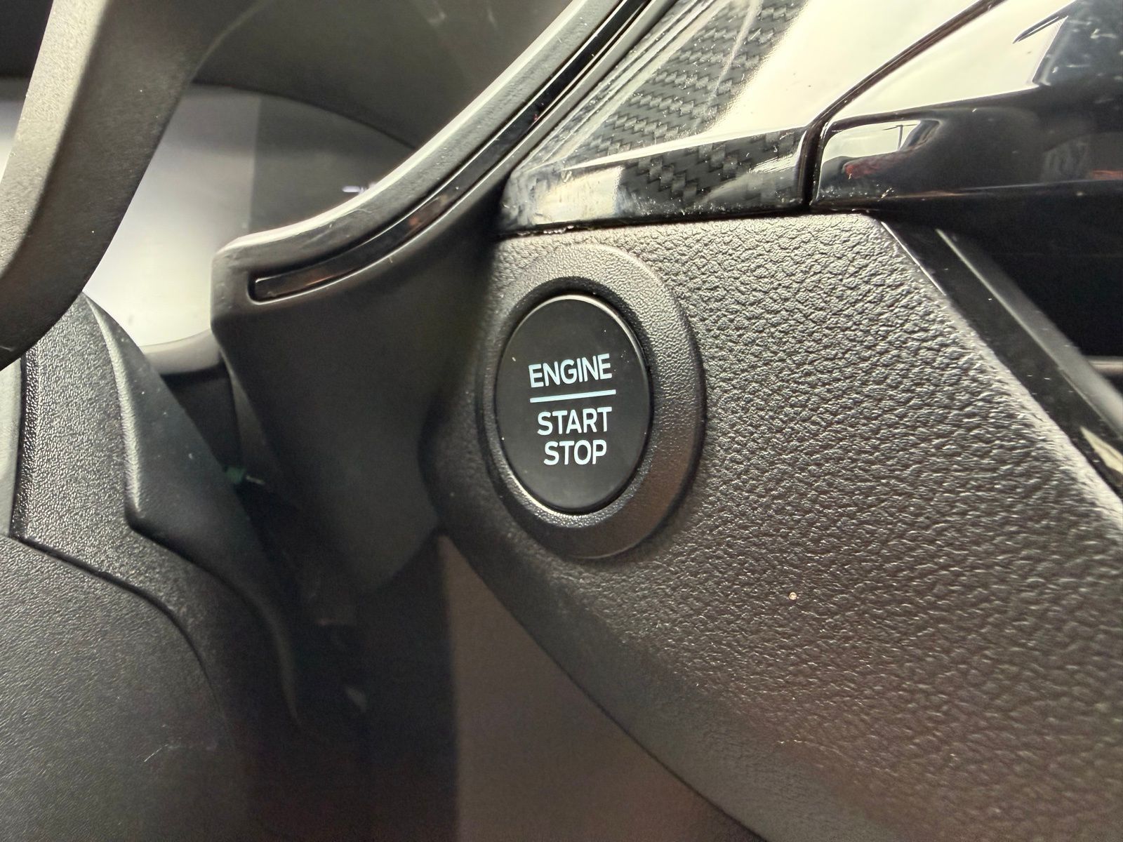 2024 Ford Escape image 25