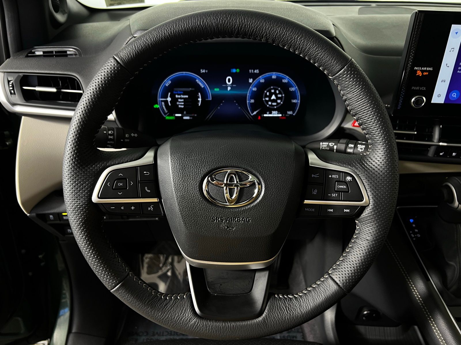 Thumbnail: 2025 Toyota Sienna - 16