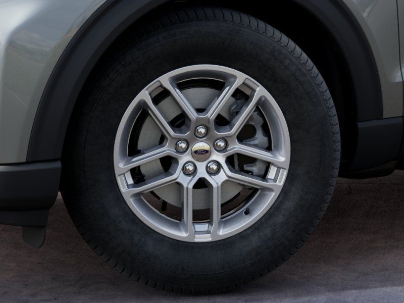 New 2027 Avalanche Gray Ford Active image 19