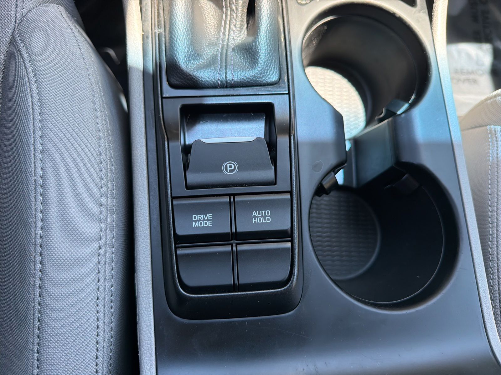 Used 2019 Black Noir Pearl Hyundai Value image 20