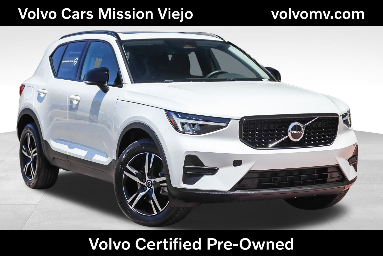 2026 Volvo XC40 B4 Core