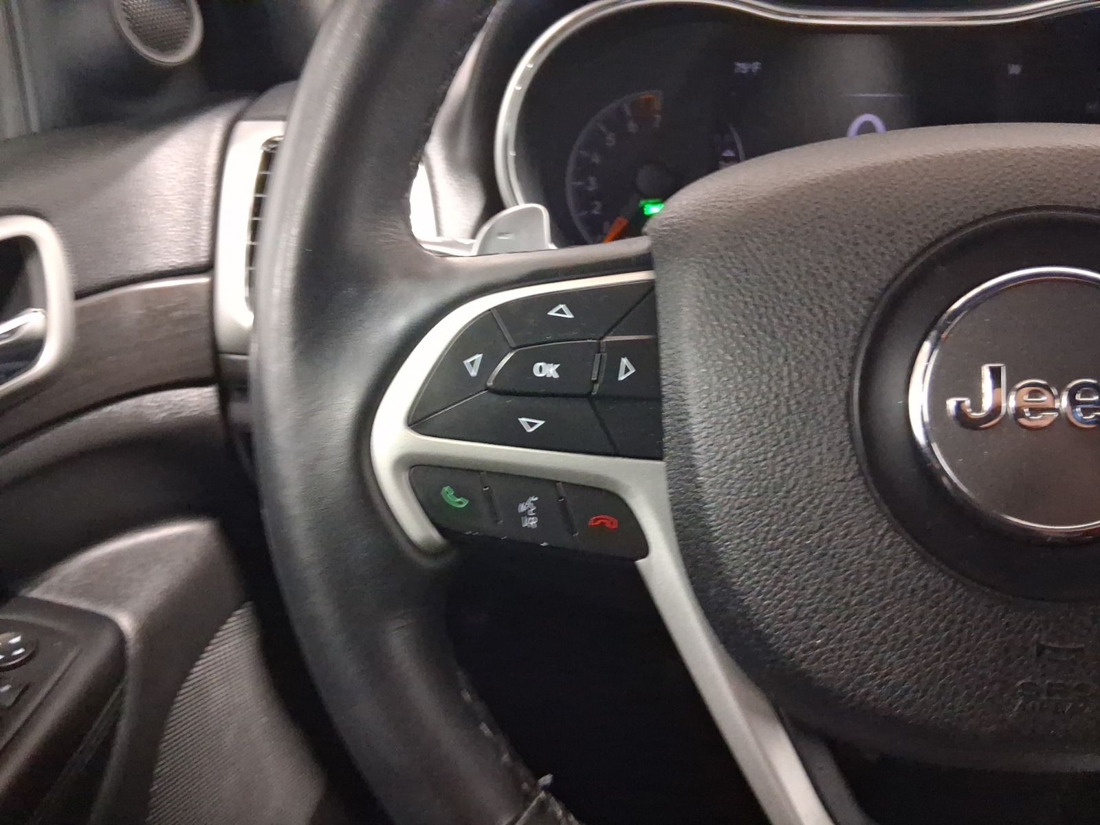 Used Car 2015 Jeep Grand Cherokee  Altitude For Sale Under $15,000 In Austin, Texas