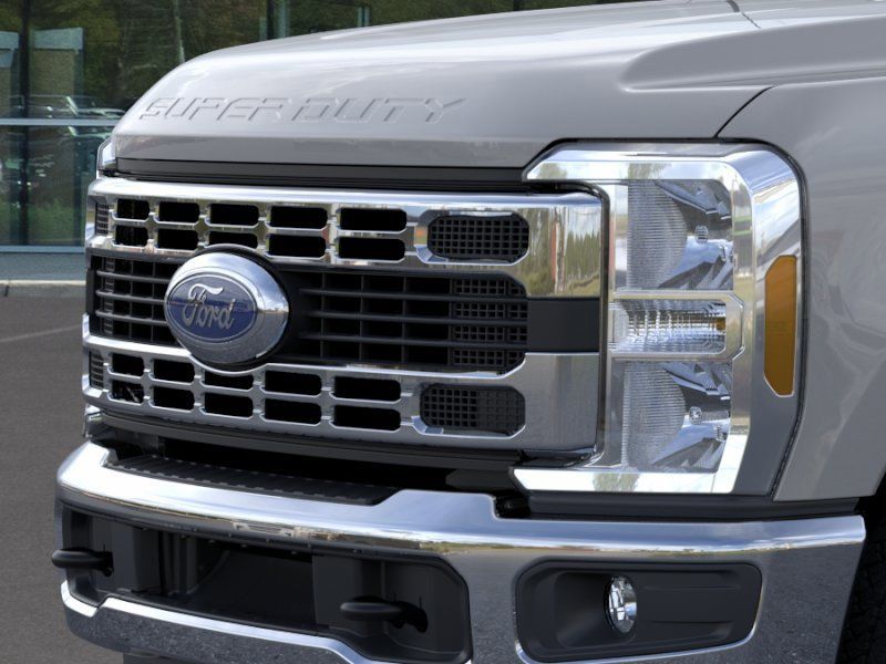 New 2026 Avalanche Ford XLT image 17