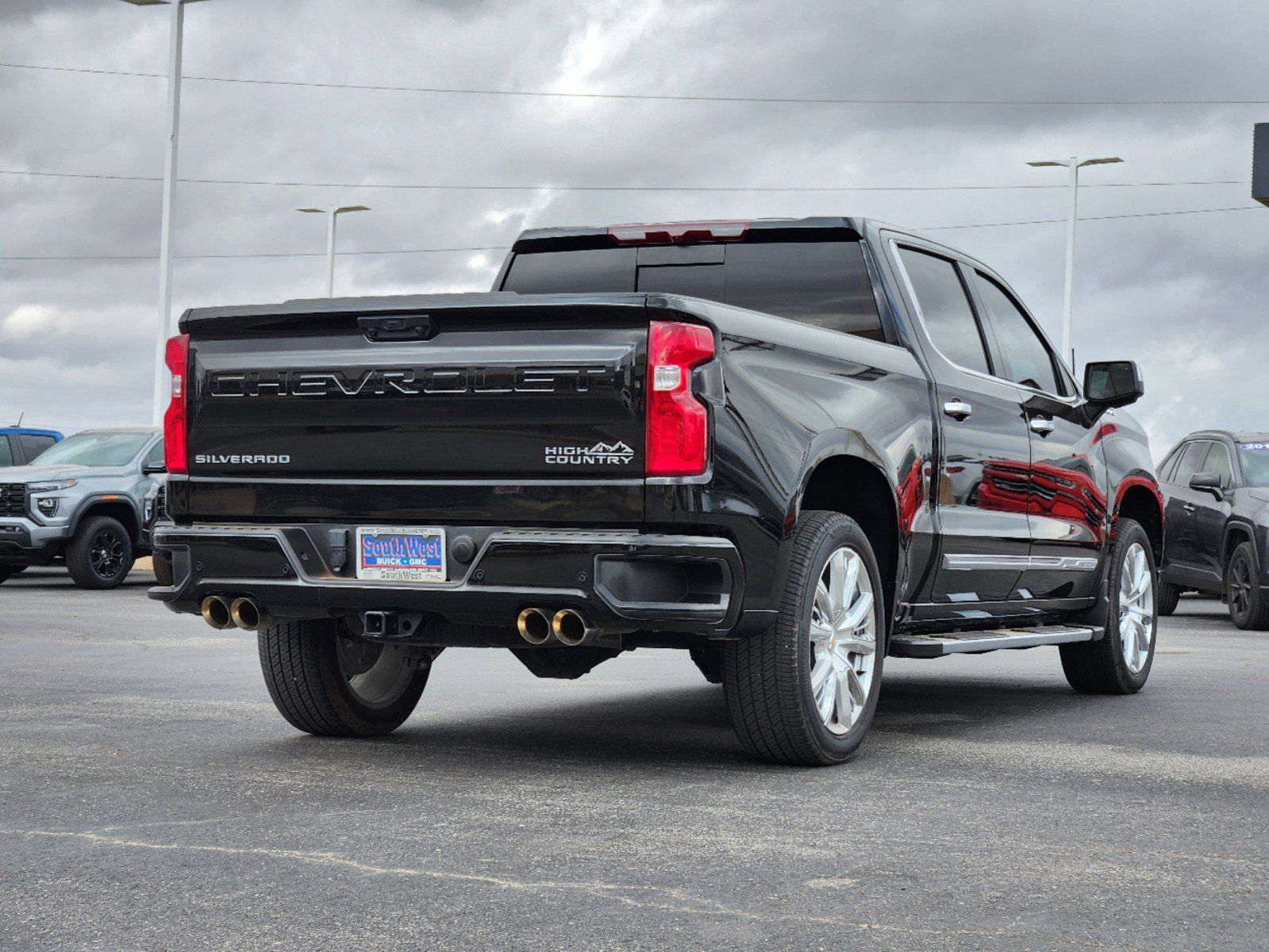 2024 Chevrolet Silverado 1500 High Country 7