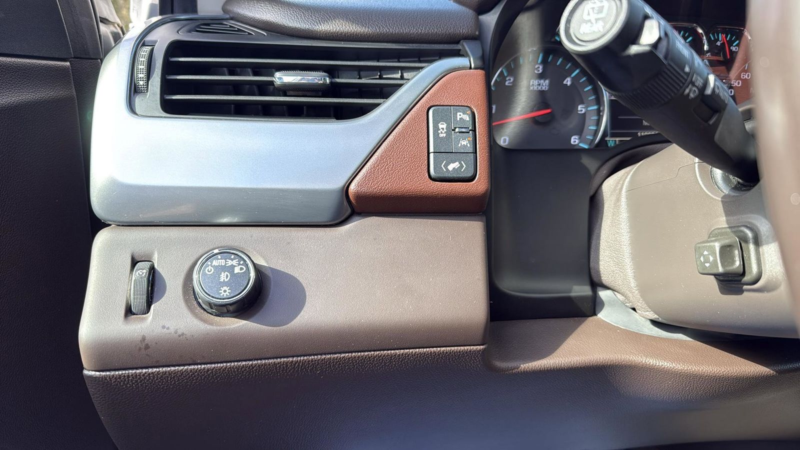 Used Car 2016 Chevrolet Tahoe  Ltz For Sale Under $25,000 In Austin, Texas