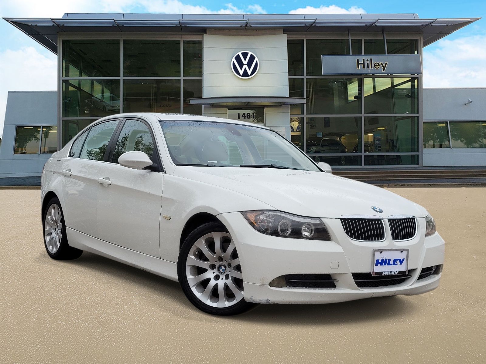 2006 BMW 3 Series 330i's photo
