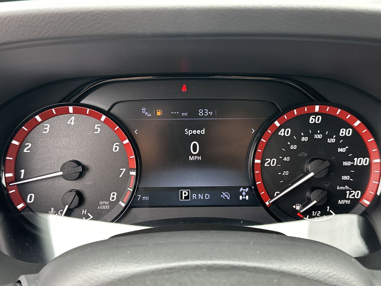 2025 Nissan Frontier PRO-4X photo 13
