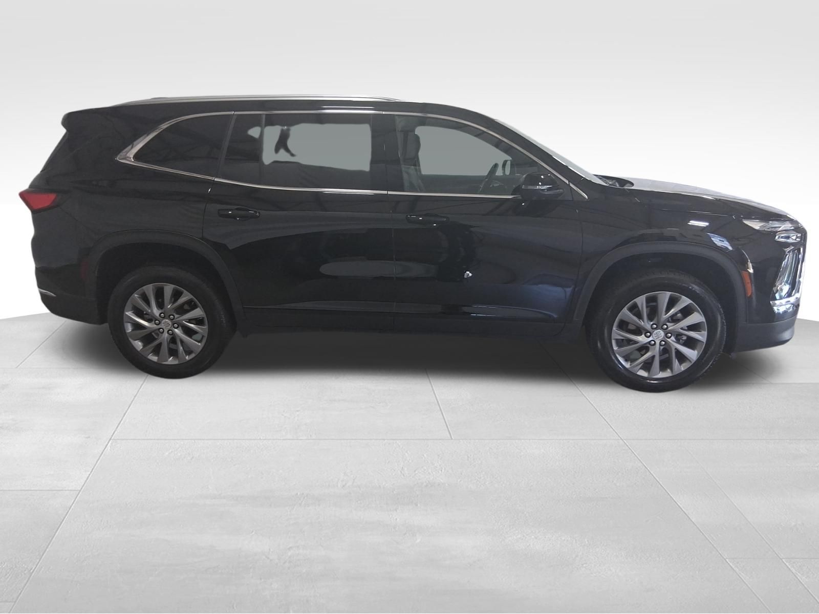 Used Car 2025 Buick Enclave  Preferred For Sale Under $40,000 In Austin, Texas