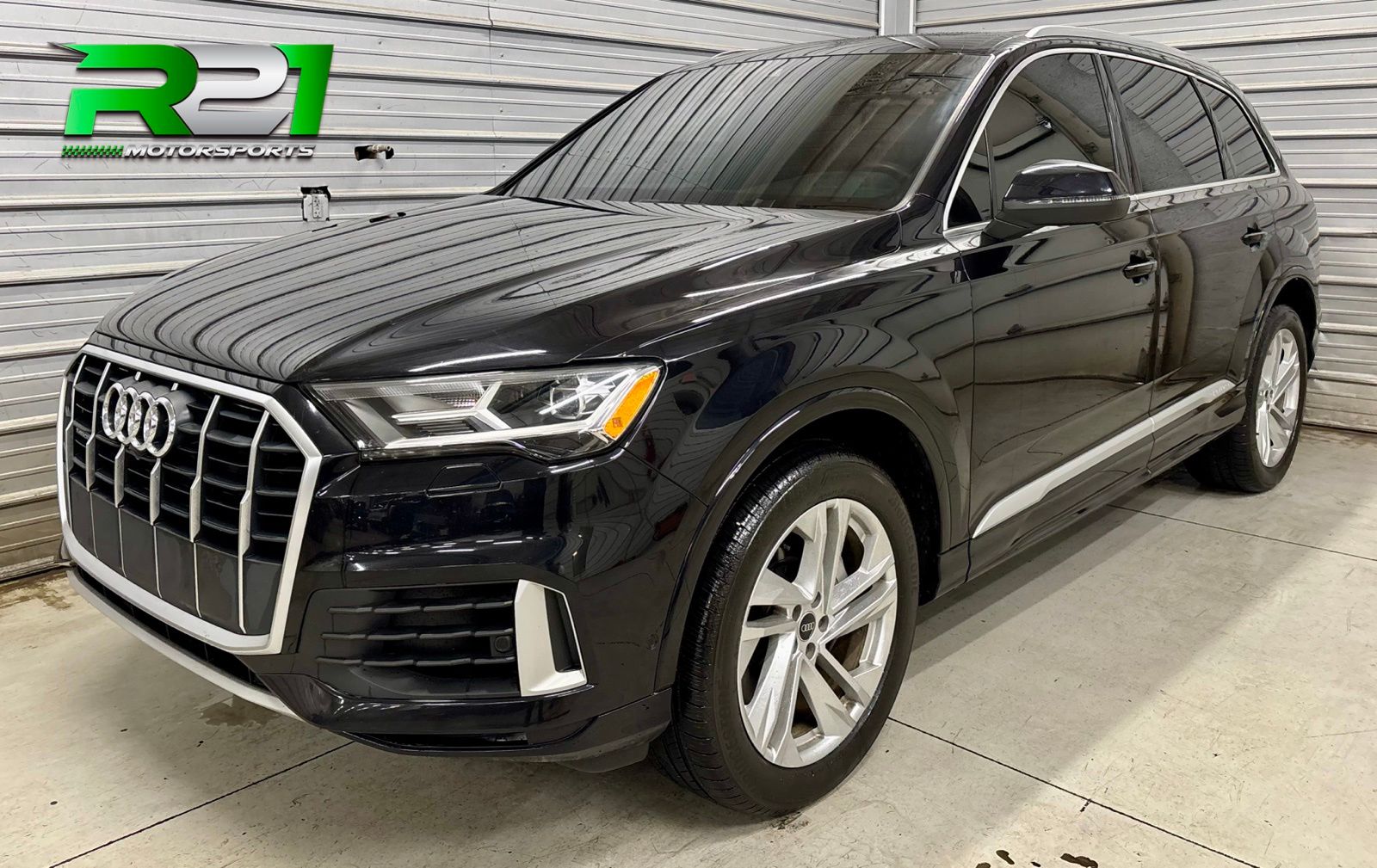 Orca Black Metallic 2021 Audi Q7 quattro Premium Plus 55 TFSI SUV / Crossover All-Wheel Drive 8-Speed Automatic