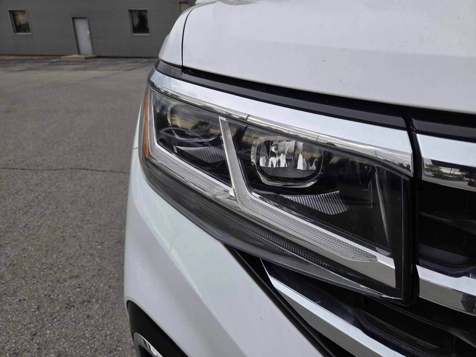 used 2022 Volkswagen Atlas car, priced at $32,750