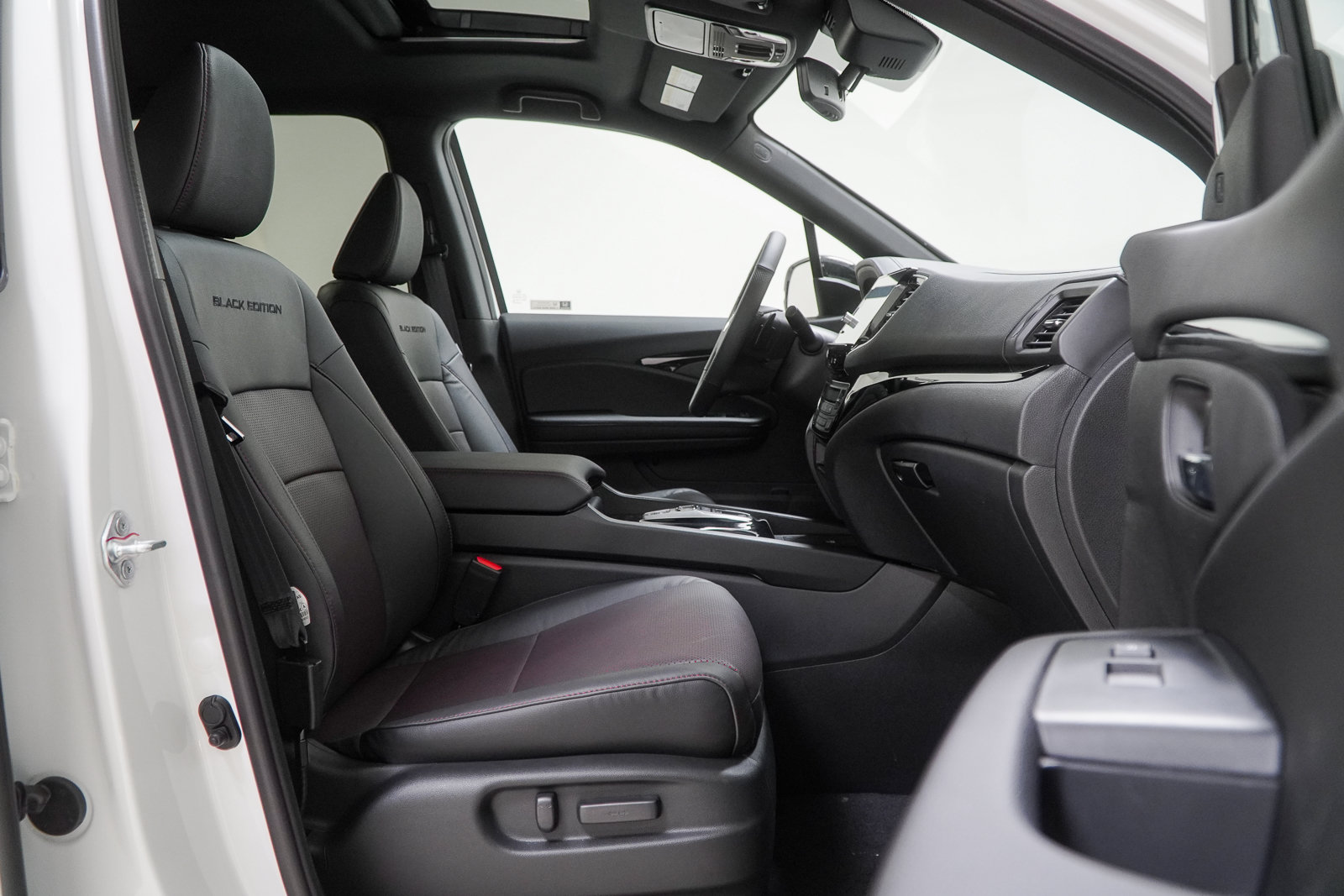 2026 Honda Ridgeline Black Edition - Photo 33