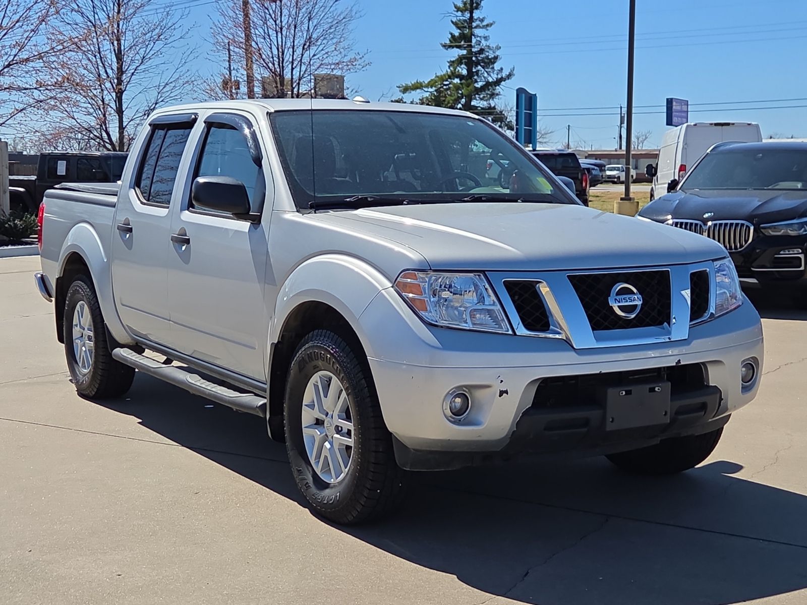 2016 Nissan Frontier SV Crew Cab 4WD