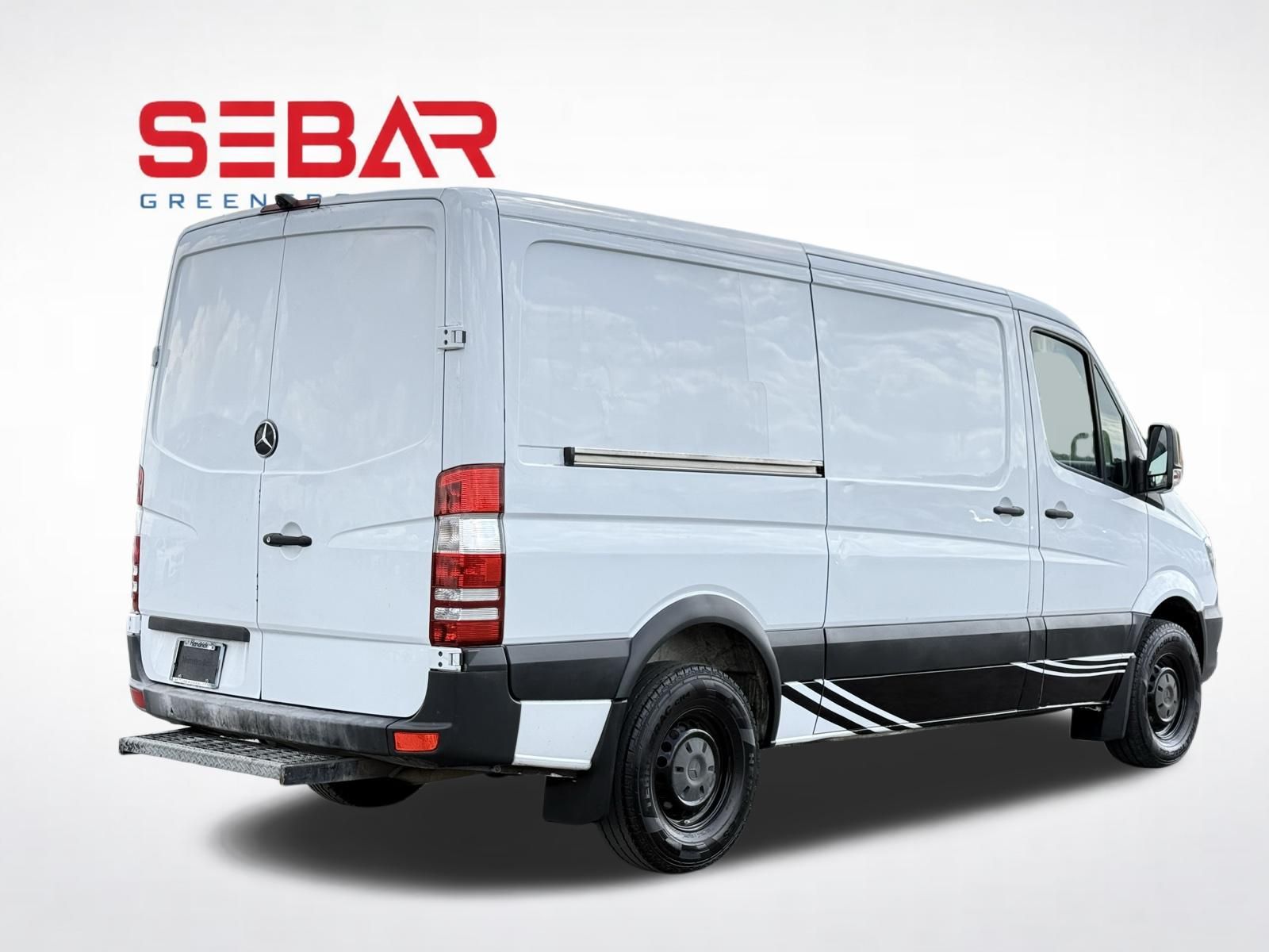 View vehicle photo 6