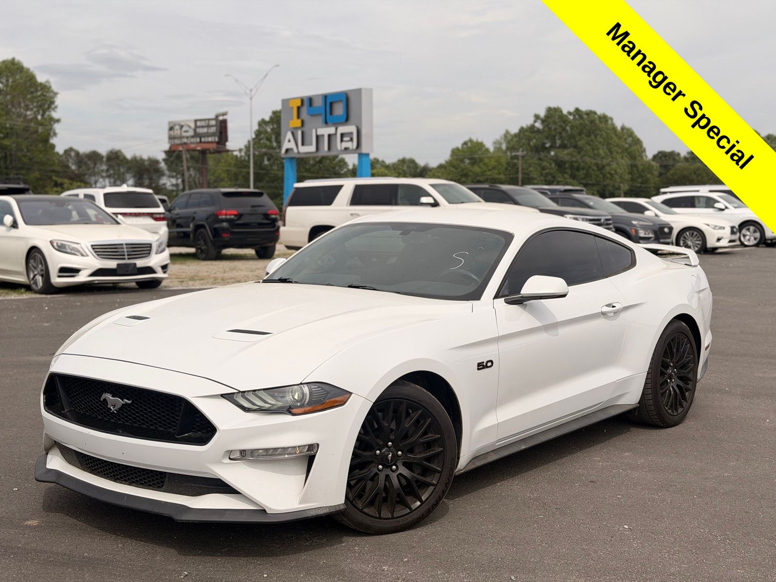 Oxford White 2019 Ford Mustang Coupe Rear-Wheel Drive 6-Speed Manual