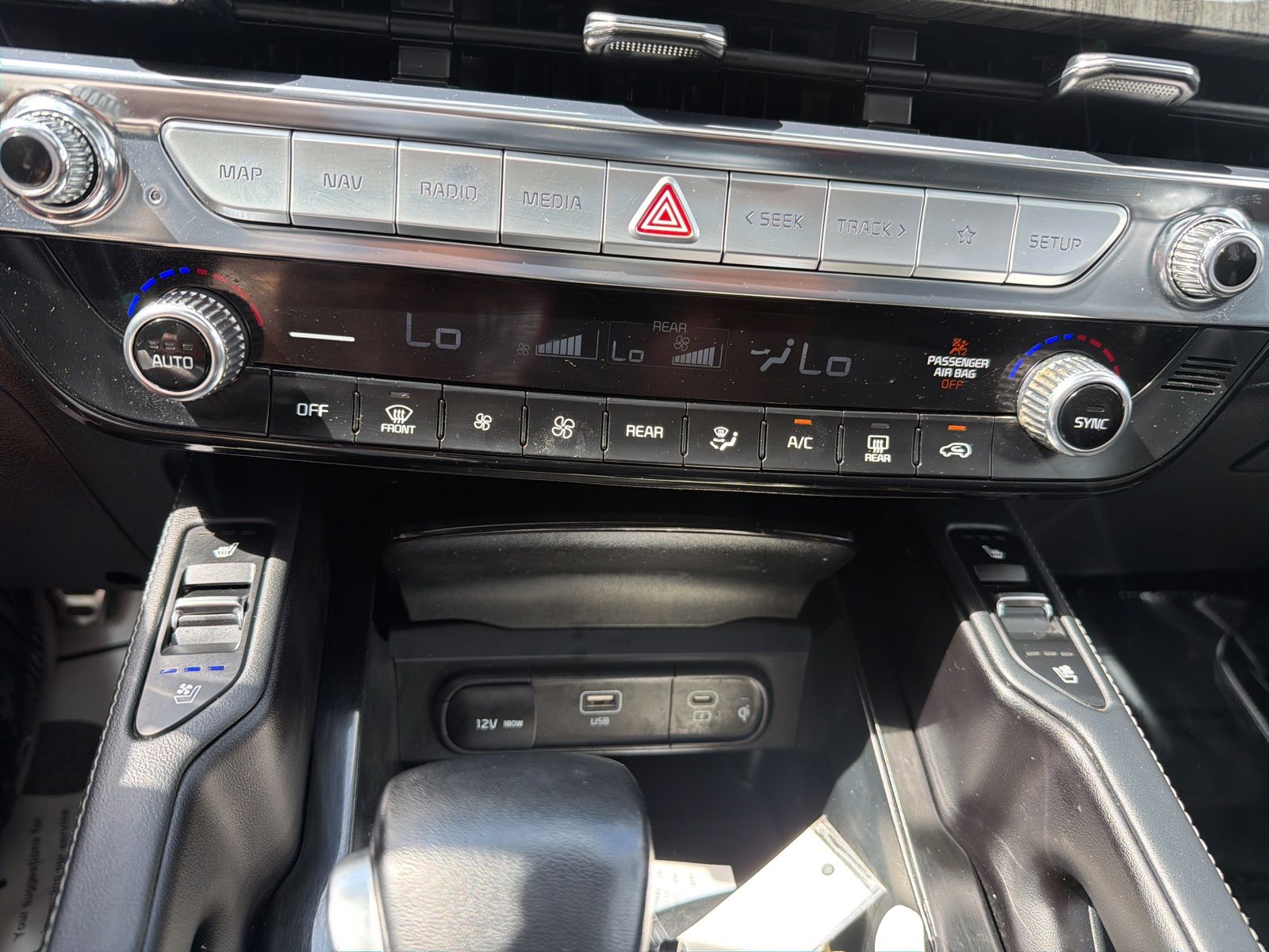 Used 2024 Everlasting Silver Kia SX image 24