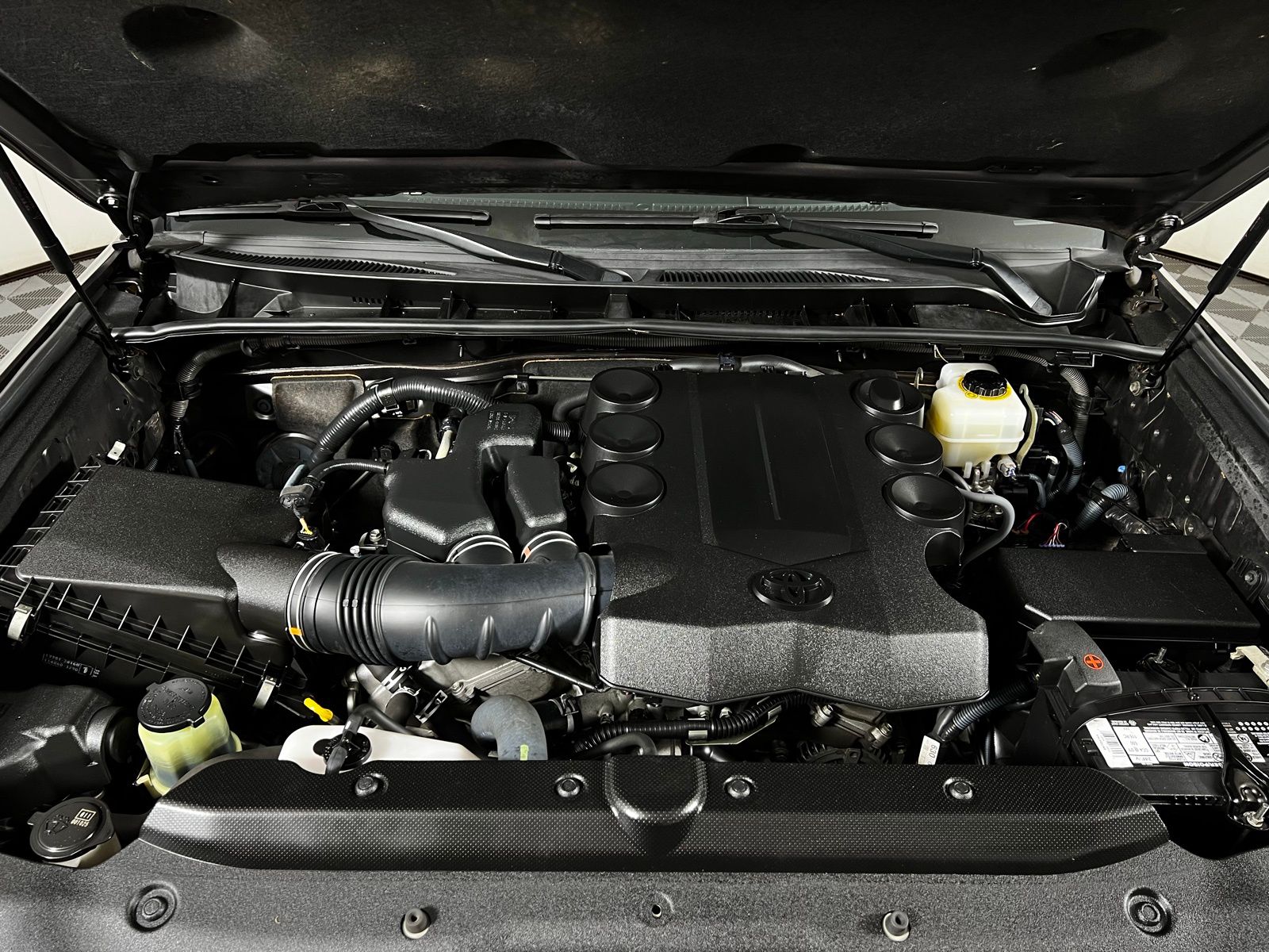 2015 Toyota 4Runner SR5 9