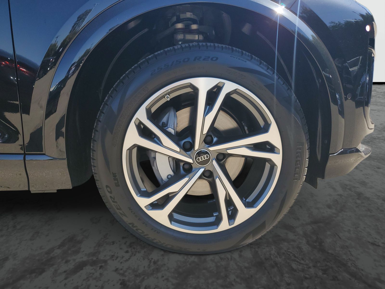 Vehicle photo