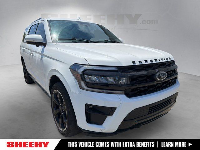 2023 Ford Expedition Limited 4X4's photo
