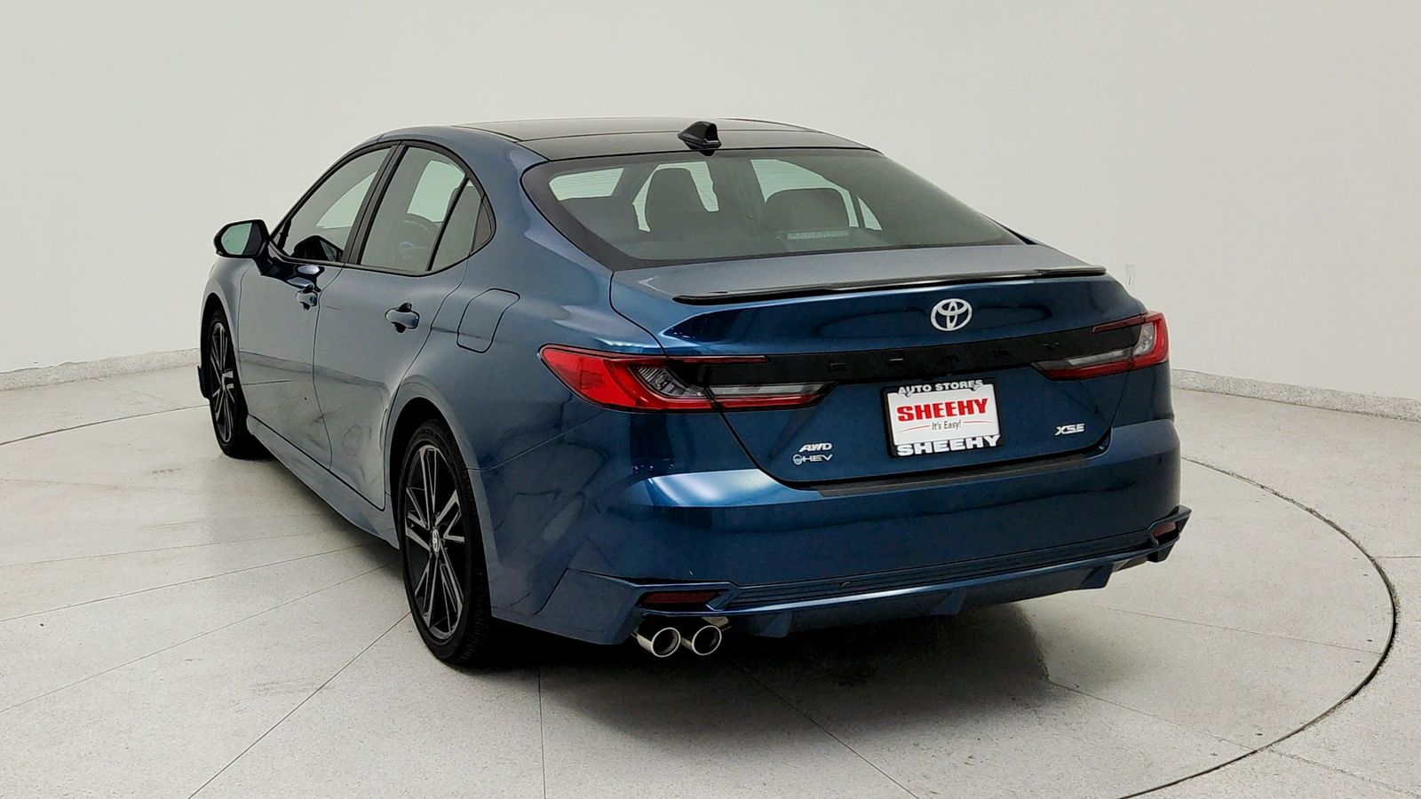 Used 2025  Toyota XSE image 5
