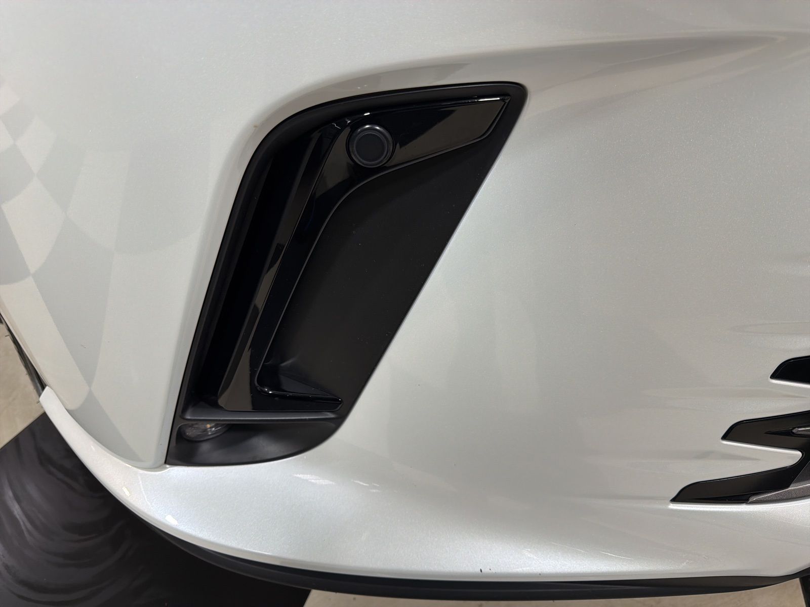 Used 2025 White Lexus 350 Premium image 34