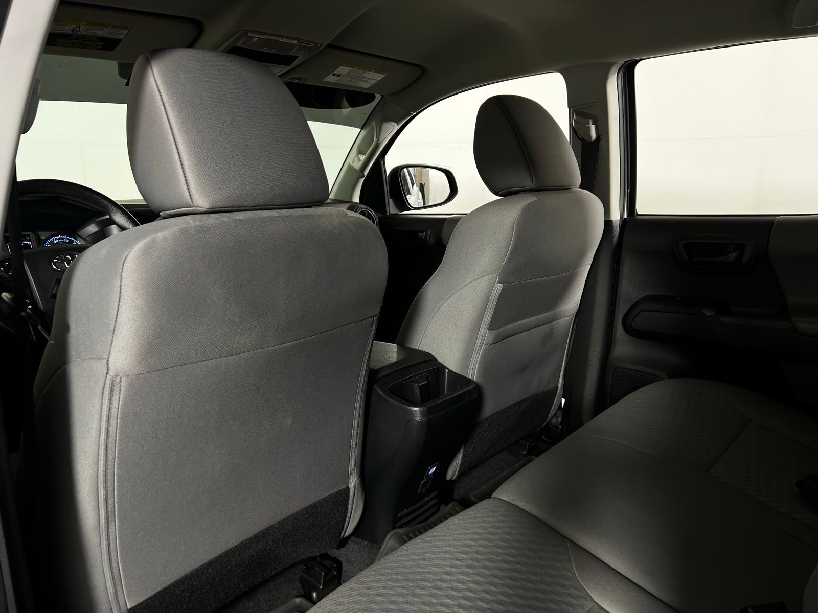 Thumbnail: 2023 Toyota Tacoma - 15